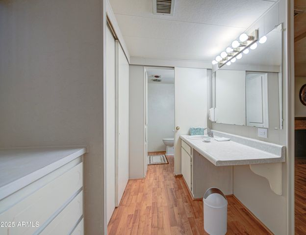 5759 E ARBOR Avenue, Mesa, AZ 85206