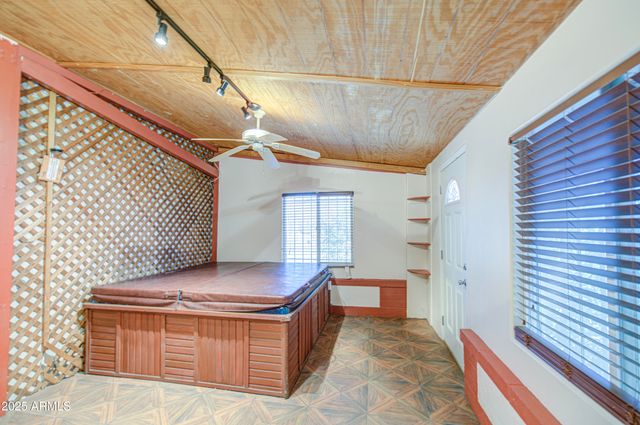 5759 E ARBOR Avenue, Mesa, AZ 85206