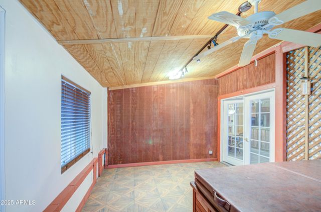 5759 E ARBOR Avenue, Mesa, AZ 85206