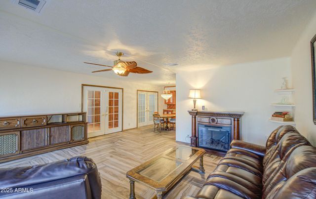 5759 E ARBOR Avenue, Mesa, AZ 85206