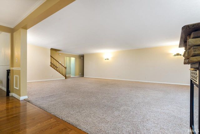3809 Saint Andrews Place, Elkhart, IN 46517