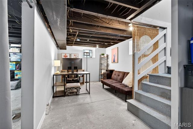 4177 Itaska Street, St Louis, MO 63116