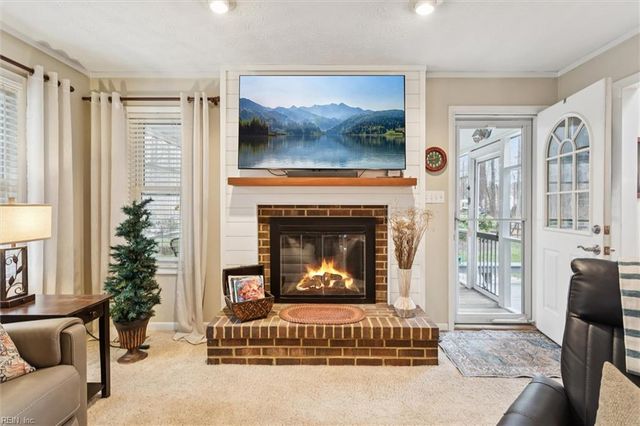 113 Mobjack LOOP, Yorktown, VA 23693