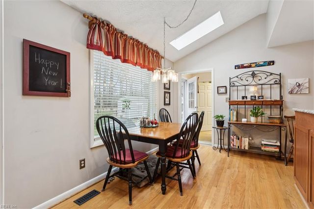 113 Mobjack LOOP, Yorktown, VA 23693