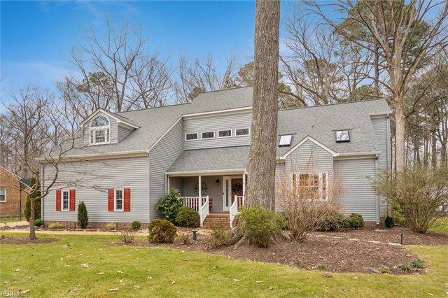 113 Mobjack LOOP, Yorktown, VA 23693