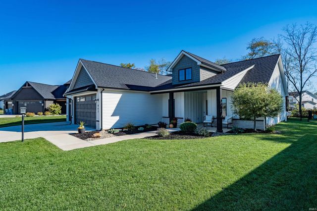 862 Skillet Avenue, Huntertown, IN 46748
