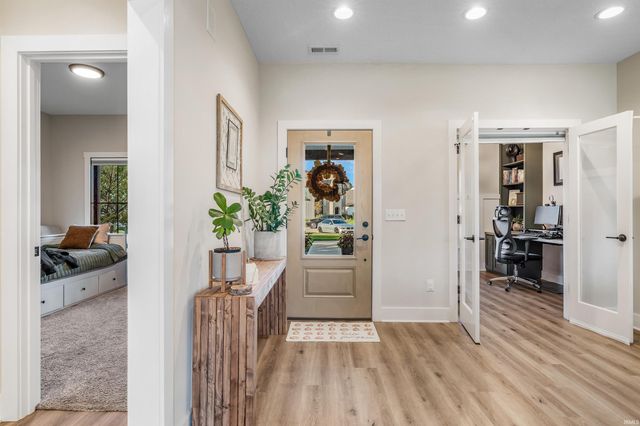 862 Skillet Avenue, Huntertown, IN 46748