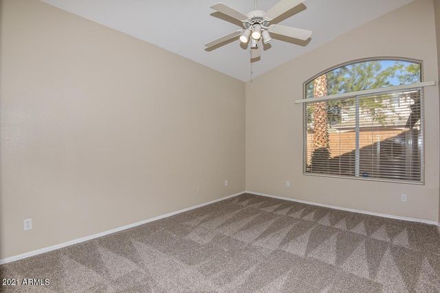 4910 W WAHALLA Lane, Glendale, AZ 85308