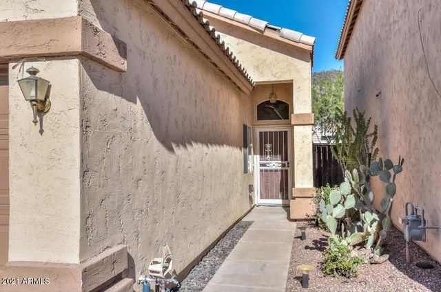 4910 W WAHALLA Lane, Glendale, AZ 85308