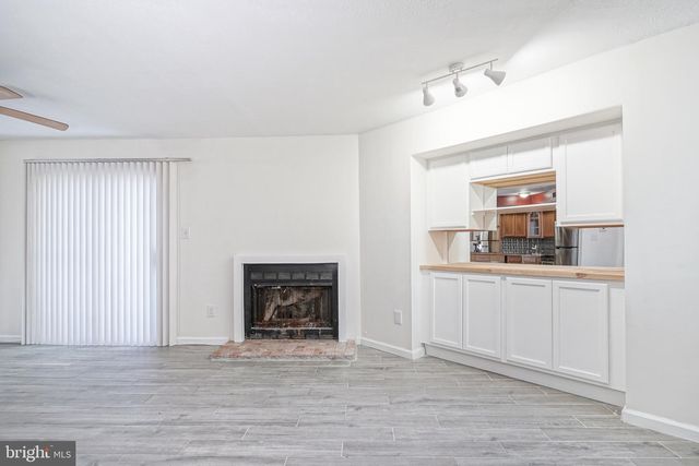 1605 WALDON CT, Sicklerville, NJ 08081