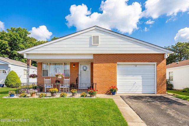 116 Orlando Boulevard, Toms River, NJ 08757
