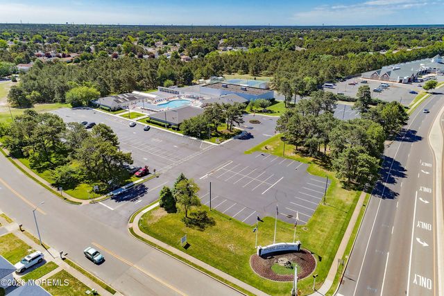 116 Orlando Boulevard, Toms River, NJ 08757