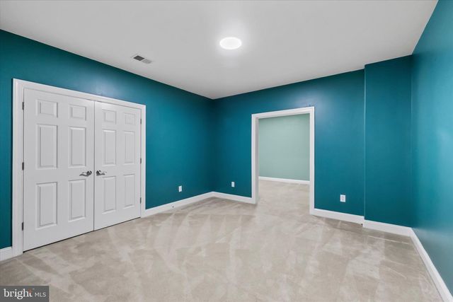 37 SERENE HILLS DR, Fredericksburg, VA 22406