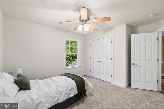 37 SERENE HILLS DR, Fredericksburg, VA 22406