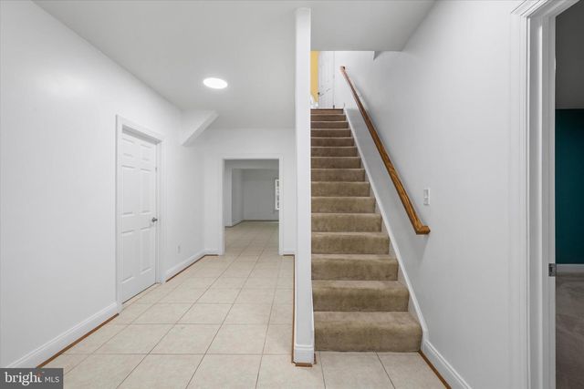 37 SERENE HILLS DR, Fredericksburg, VA 22406