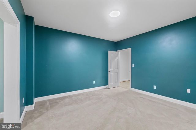 37 SERENE HILLS DR, Fredericksburg, VA 22406