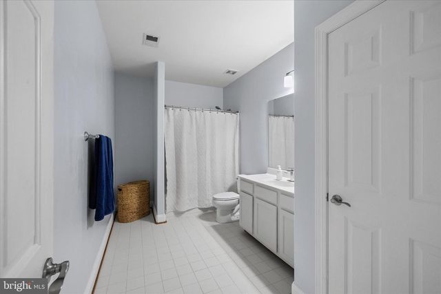 37 SERENE HILLS DR, Fredericksburg, VA 22406