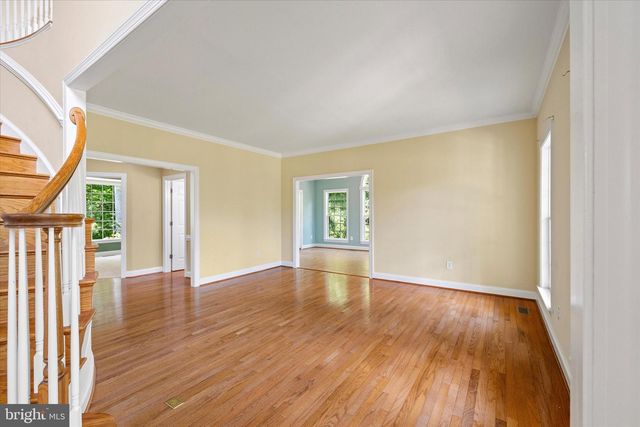 37 SERENE HILLS DR, Fredericksburg, VA 22406
