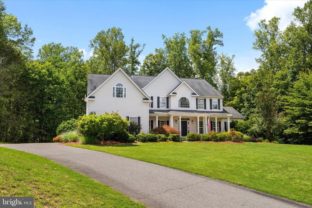 37 SERENE HILLS DR, Fredericksburg, VA 22406