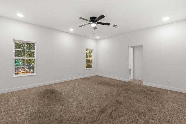 612 John St., Hattiesburg, MS 39401