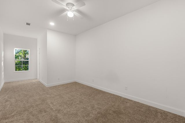 612 John St., Hattiesburg, MS 39401