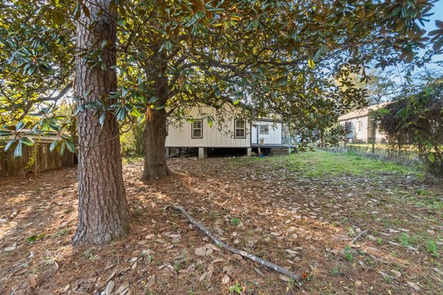 612 John St., Hattiesburg, MS 39401