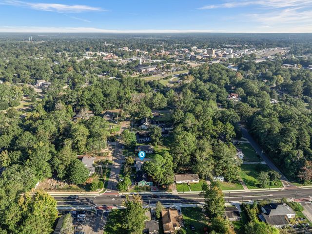 612 John St., Hattiesburg, MS 39401