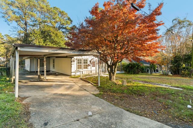 612 John St., Hattiesburg, MS 39401