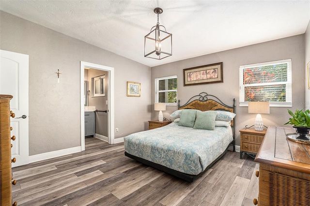 2134 SERPENTINE CIRCLE S, St Petersburg, FL 33712