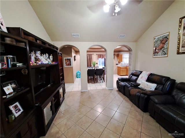 3009 Owen Drive, Edinburg, TX 78542