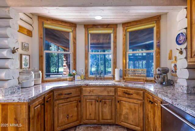 7140 INDIAN BEND Road, Pinetop, AZ 85935