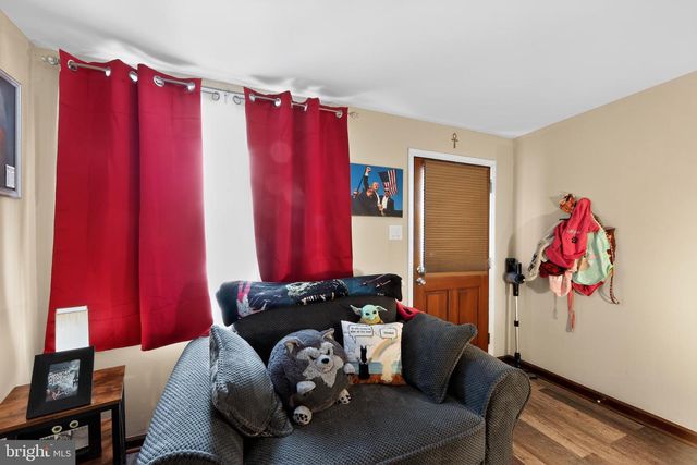 704 CRESCENT DR, Glenolden, PA 19036