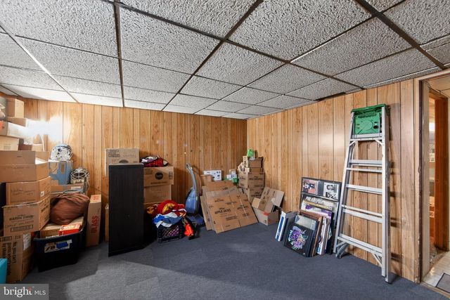 704 CRESCENT DR, Glenolden, PA 19036