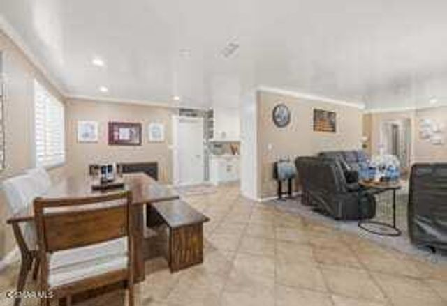 321 Pajaro Avenue, Ventura, CA 93004