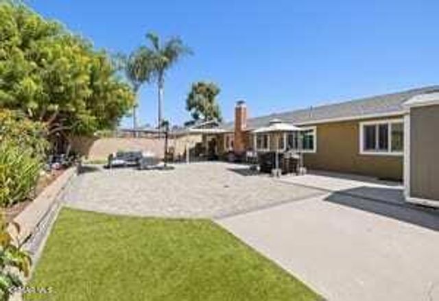 321 Pajaro Avenue, Ventura, CA 93004