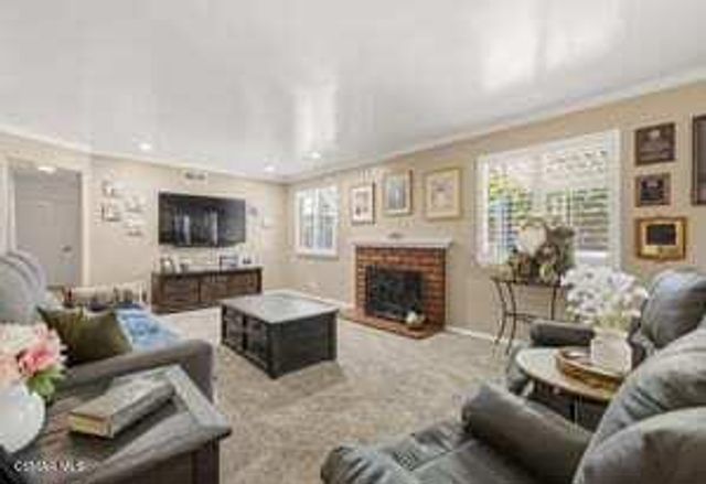 321 Pajaro Avenue, Ventura, CA 93004