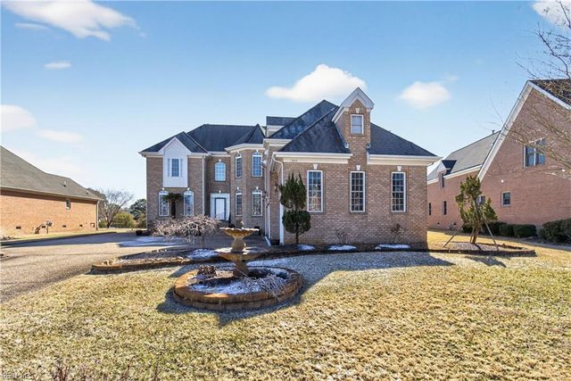 1945 Lancing Crest LN, Chesapeake, VA 23323