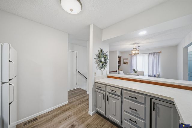1811 Normandy Lane, Lincoln, NE 68512