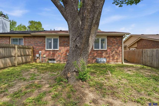 1811 Normandy Lane, Lincoln, NE 68512