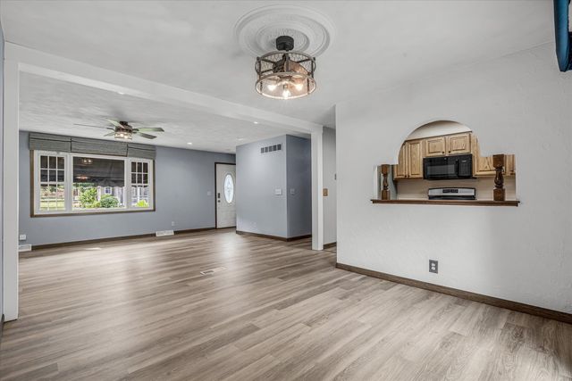 2326 14th Street, East Moline, IL 61244