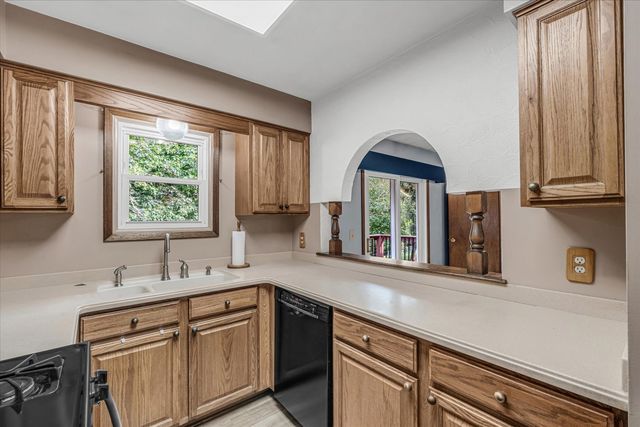 2326 14th Street, East Moline, IL 61244