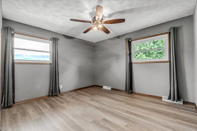 2326 14th Street, East Moline, IL 61244