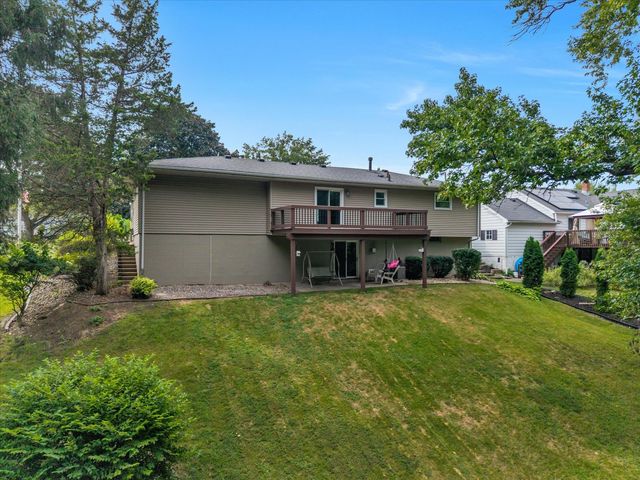 2326 14th Street, East Moline, IL 61244