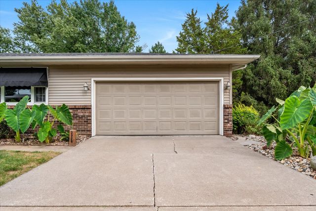 2326 14th Street, East Moline, IL 61244