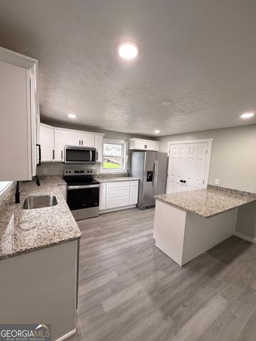3303 21st Avenue, Valley, AL 36854