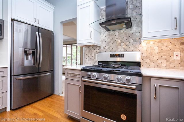 6133 Sundance Trail, Genoa Township, MI 48116