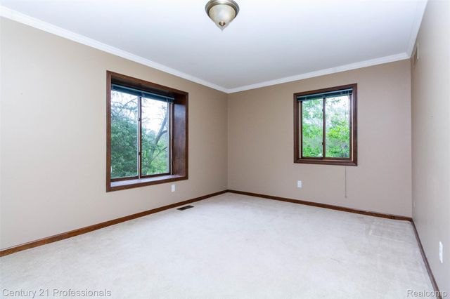 6133 Sundance Trail, Genoa Township, MI 48116