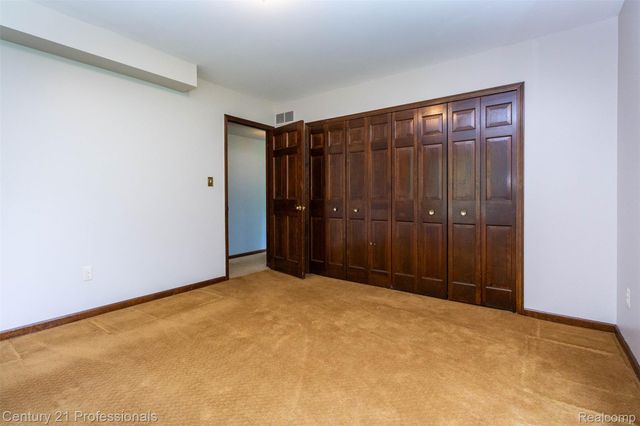 6133 Sundance Trail, Genoa Township, MI 48116