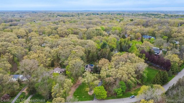 6133 Sundance Trail, Genoa Township, MI 48116