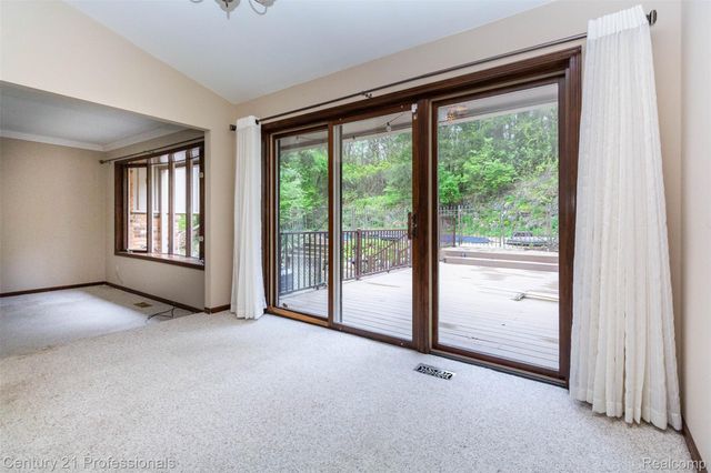 6133 Sundance Trail, Genoa Township, MI 48116